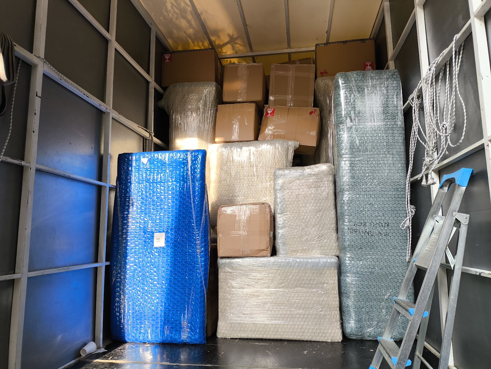 Esila Ev - Ofis Taşıma İstanbul Evden Eve Nakliyat